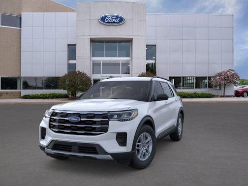 White Metallic 2026 Ford Explorer Active