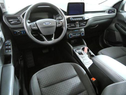 OXFORD WHITE 2025 Ford Escape Active