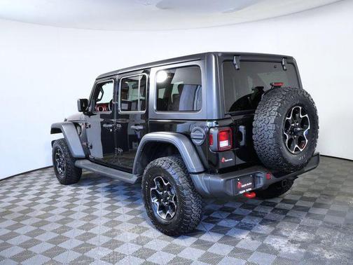 Black Clearcoat 2023 Jeep Wrangler Rubicon