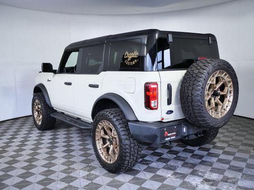 DESERT SAND 2025 Ford Bronco Big Bend