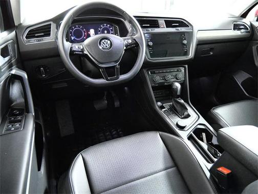 2020 Volkswagen Tiguan 2.0T SEL