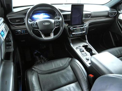 2021 Ford Explorer Platinum