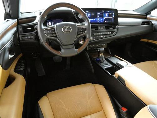2022 Lexus ES 350 Ultra Luxury