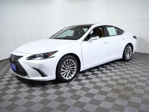 2022 Lexus ES 350 Ultra Luxury