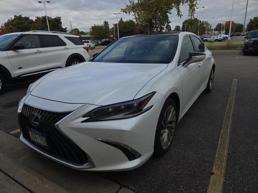 2022 Lexus ES 350 Ultra Luxury
