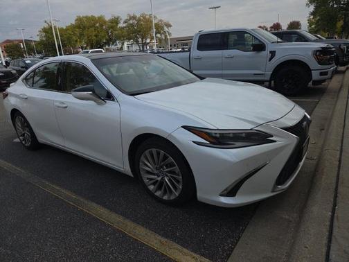 2022 Lexus ES 350 Ultra Luxury