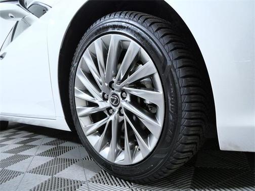 2022 Lexus ES 350 Ultra Luxury