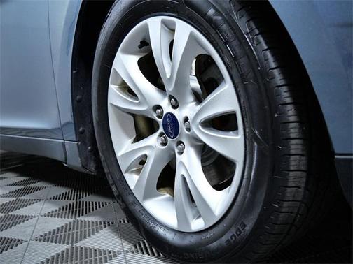 2010 Ford Taurus SEL