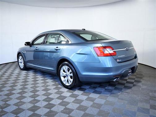 2010 Ford Taurus SEL