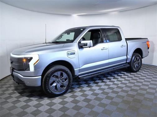 2024 Ford F-150 Lightning LARIAT