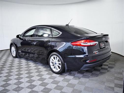 2020 Ford Fusion Titanium