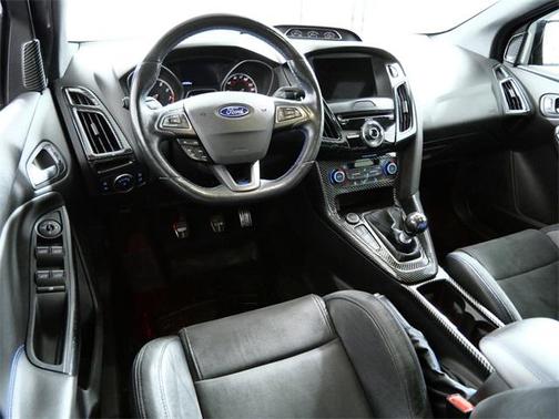 2017 Ford Focus RS Base