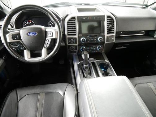 2017 Ford F-150 Platinum