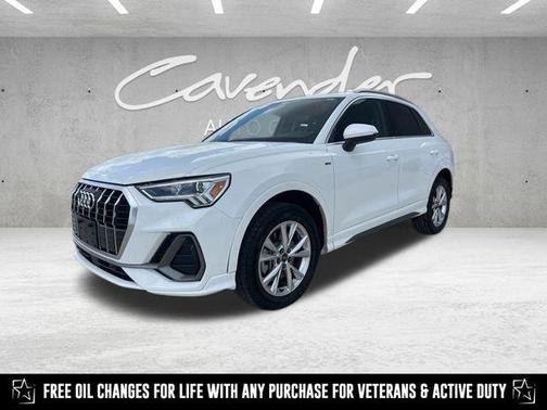 2023 Audi Q3 Premium 45 TFSI S line quattro Tiptronic