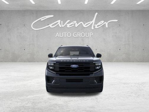 2025 Ford Expedition Max Active 4x2