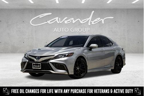 2024 Toyota Camry Hybrid SE