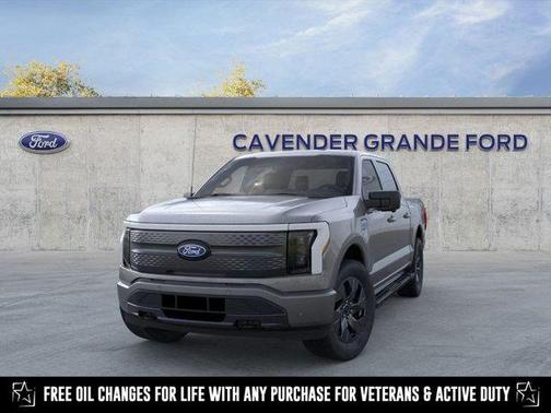 2025 Ford F-150 Lightning Flash