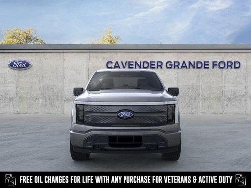 2025 Ford F-150 Lightning Flash