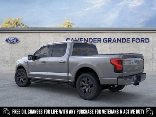 2025 Ford F-150 Lightning Flash