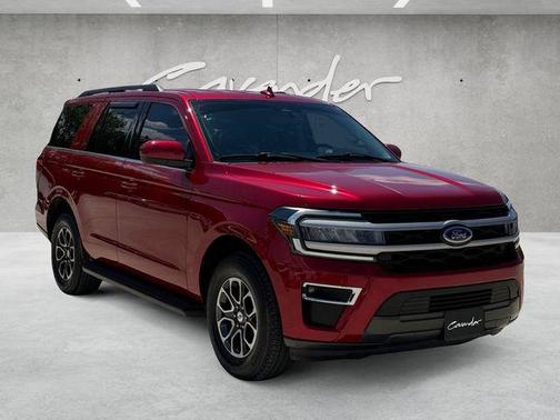 RAPID RED MET TINTED CC 2022 Ford Expedition XLT