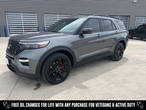 2022 Ford Explorer ST