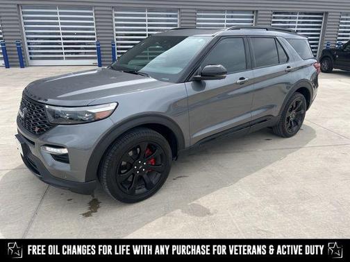 2022 Ford Explorer ST