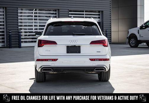 2022 Audi Q5 45 S line Prestige