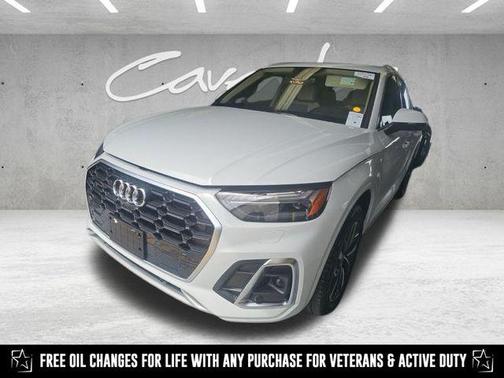 2022 Audi Q5 45 S line Prestige