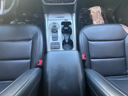CARBONIZED GRAY METALLIC 2023 Ford Explorer XLT