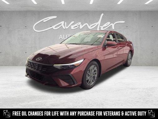 2024 Hyundai ELANTRA SEL