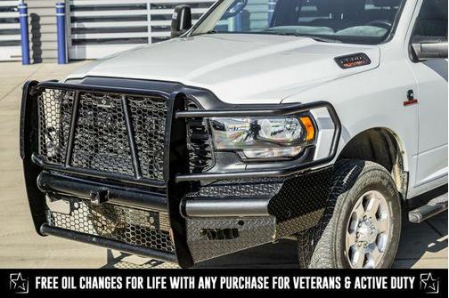 2023 RAM 2500 Tradesman Crew Cab 4x4 6'4' Box