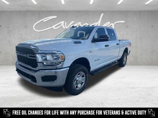 2020 RAM 2500 Tradesman Crew Cab 4X4 6'4' Box