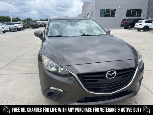 2016 Mazda Mazda3 i Sport