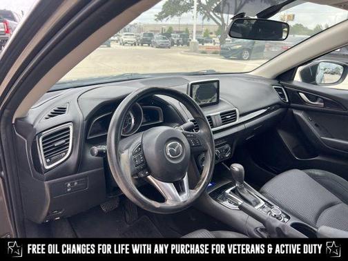2016 Mazda Mazda3 i Sport