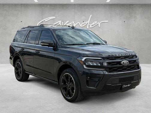Dark Matter Gray Metallic 2024 Ford Expedition Limited