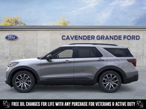 2025 Ford Explorer ST-Line
