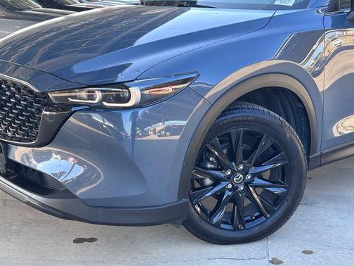 2023 Mazda CX-5 Carbon Edition