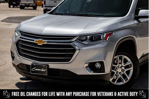 2021 Chevrolet Traverse LT Cloth