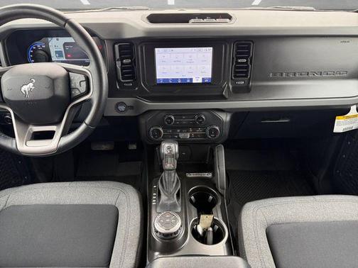 Oxford White 2022 Ford Bronco Big Bend