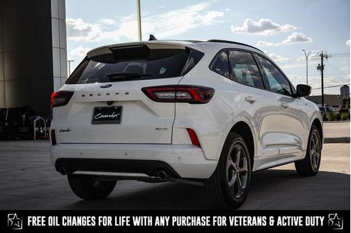 2023 Ford Escape ST-Line Select