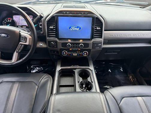 2022 Ford F-250 Platinum