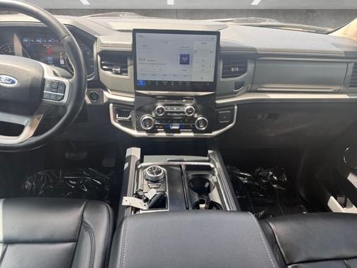 STAR WHITE MET TRI-COAT 2023 Ford Expedition XLT