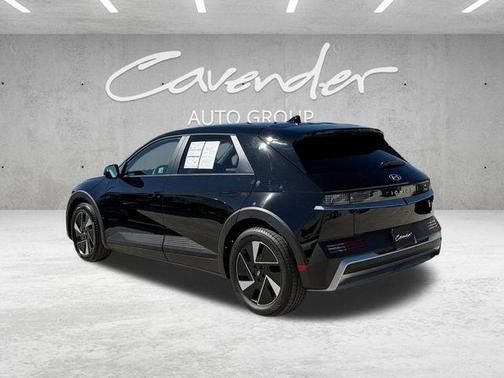 2025 Hyundai IONIQ 5 SE