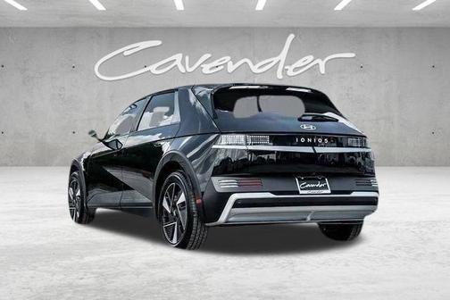 2025 Hyundai IONIQ 5 SE