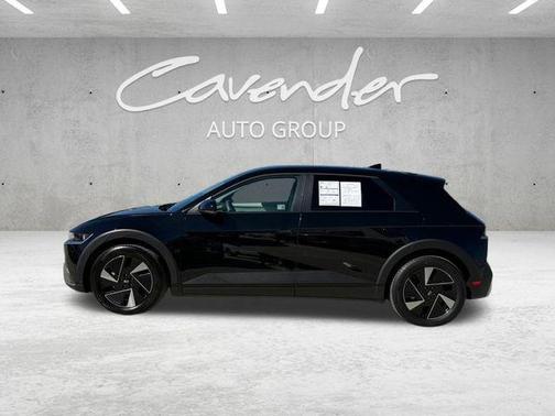 2025 Hyundai IONIQ 5 SE