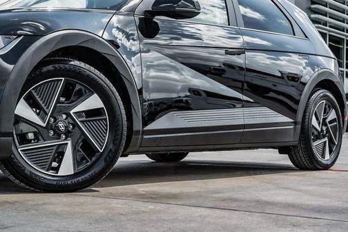 2025 Hyundai IONIQ 5 SE