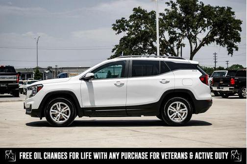 2024 GMC Terrain SLE