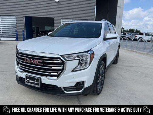 2022 GMC Terrain SLT