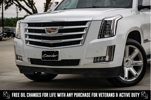 2018 Cadillac Escalade ESV Luxury