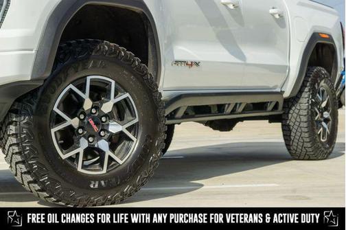 2023 GMC Canyon AT4X
